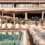 Sunny Club - Adults Only #youthfulvibes Otel 4*
